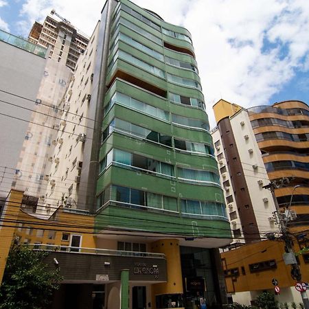 Apto Amplo a 100 mts da Praia na Rua 3700 P1397 Balneario Camboriu Exterior foto